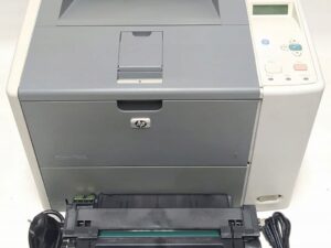 HP  P3005dn, (10-30K), pełen toner 100%, kable