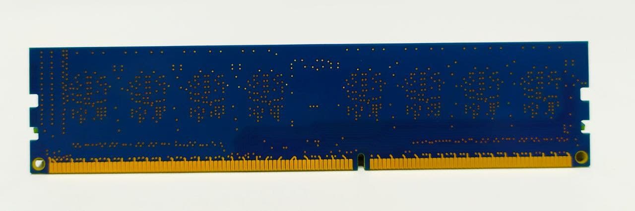 (11-12-A1) SK Hynix 4GB DDR3, 1600Mhz, 1Rx8, HMT451U6AFR8C-PB - (komplet(18) - obrazek 3