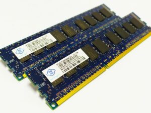 (9-10-E0) Nanya 4GB (2x2GB) DDR3, 1333Mhz, 2Rx8, NT2GC72B8PA0NF-CG - (komplet(6)