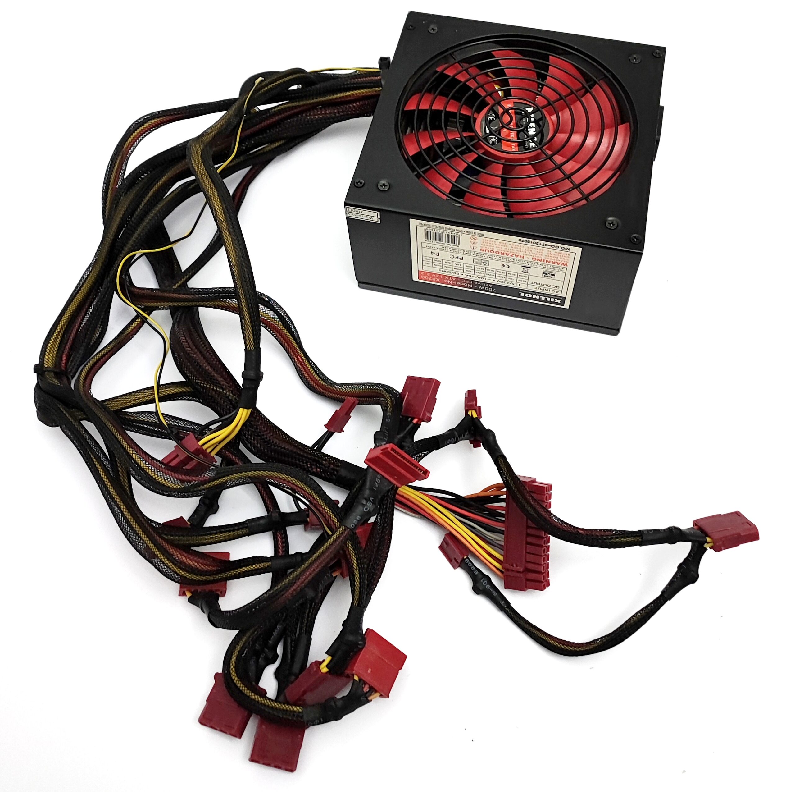 Zasilacz Xilence XP700 Active PFC - ATX 12V 2.2, 700W, 20+4-pin ATX(be quiet!) - obrazek 6