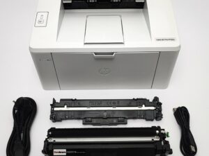 HP LaserJet Pro M102a, (10-30K), toner 100%, bęben 100%, kable